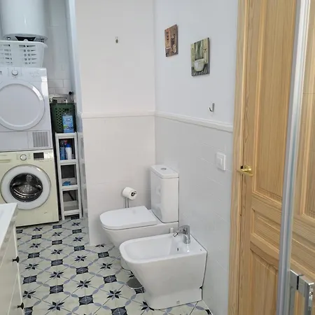 Con Wifi Y Aparcamiento Privado *